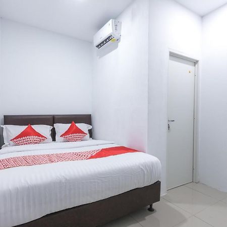 Oyo 907 Wisma Cakung Jacarta Exterior foto
